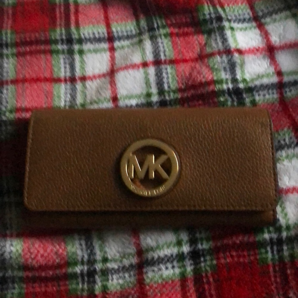 Michael Kors wallet